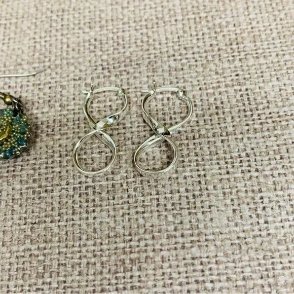 Dangle Earring Bundle‎ - Picture 4 of 5